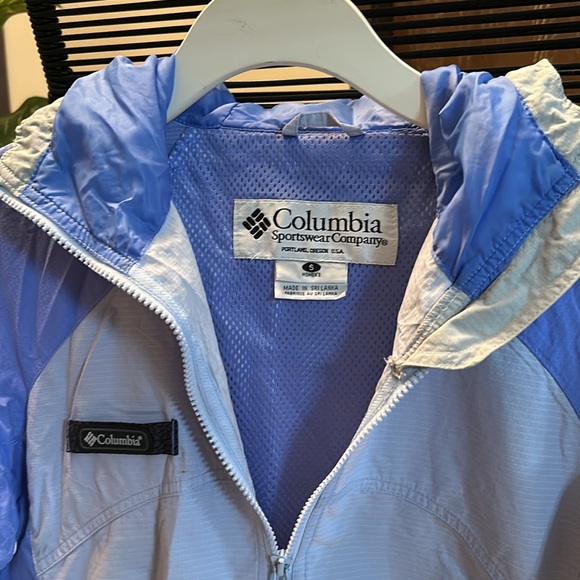 Columbia Windbreaker - Picture 3 of 4